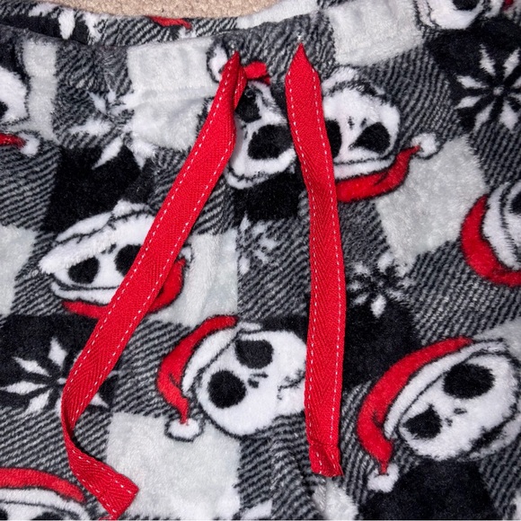 Disney Soft & Fuzzy Plaid Nightmare Before Christmas Jack Skellington PJ Shorts - Picture 2 of 5